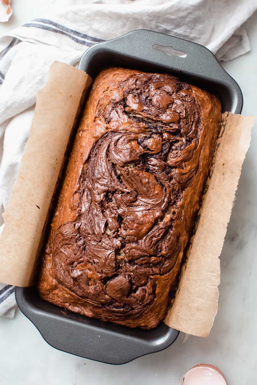 Bakery-Style Nutella Swirl Banana Bread: Moist, Tender & Rich